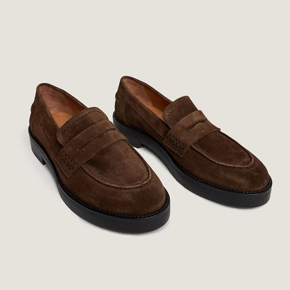 MIRNA — Mocassins à bouts ronds en croûte, Marron